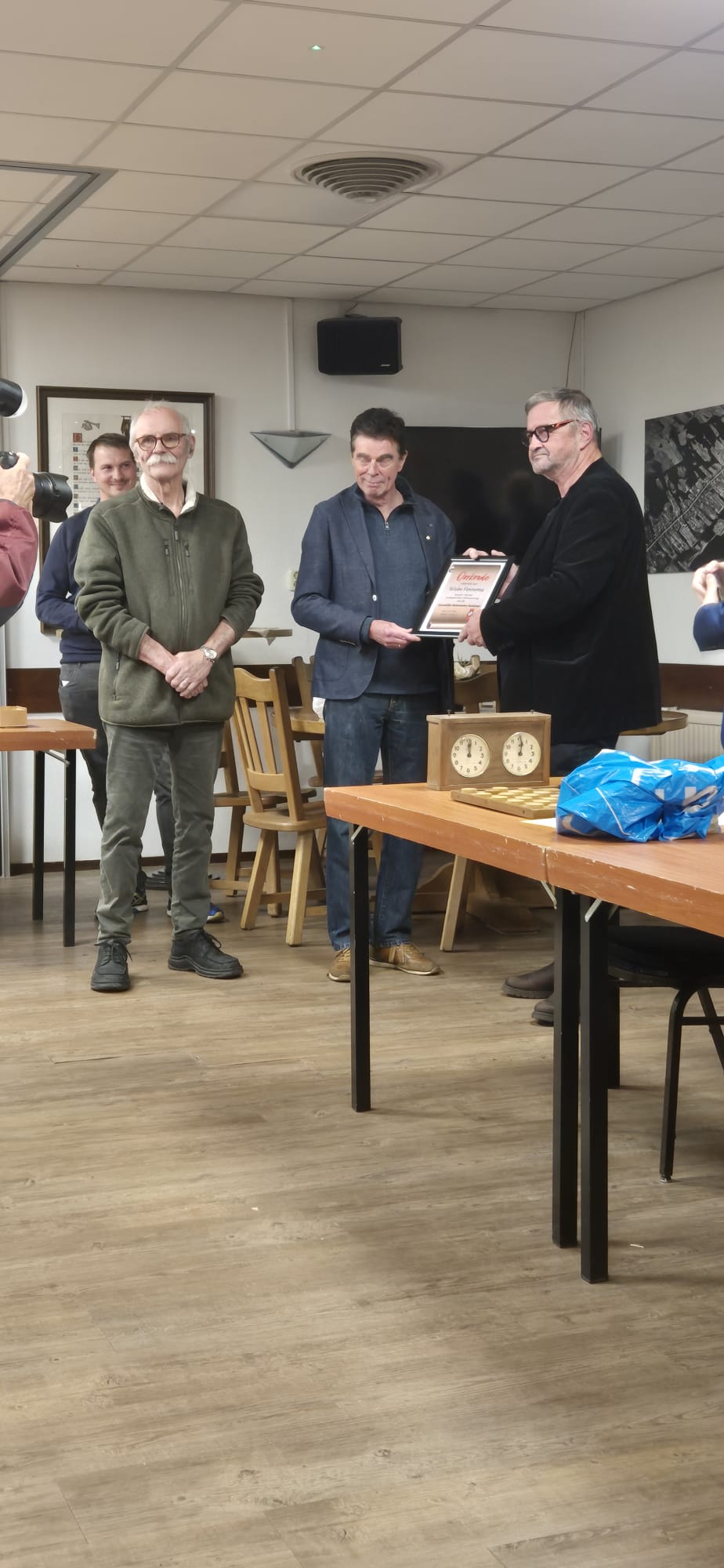 overhandiging oorkonde Wiebe Fennema